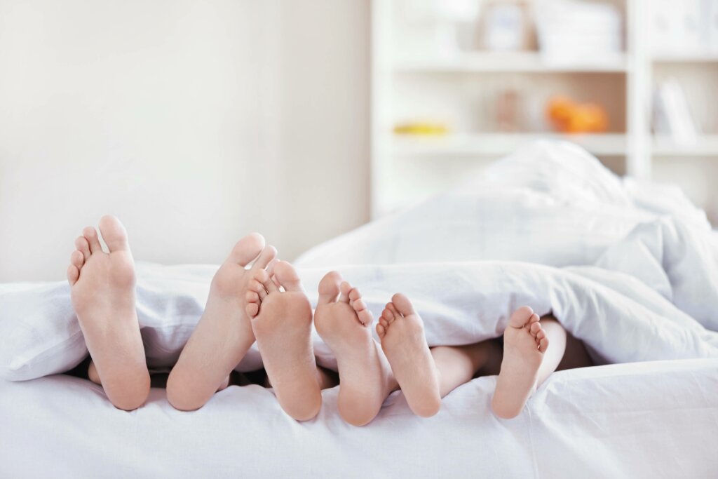 טיפים והמלצות לשיפור איכות ואורך השינה בעזרת מוצרי שינה נכונים